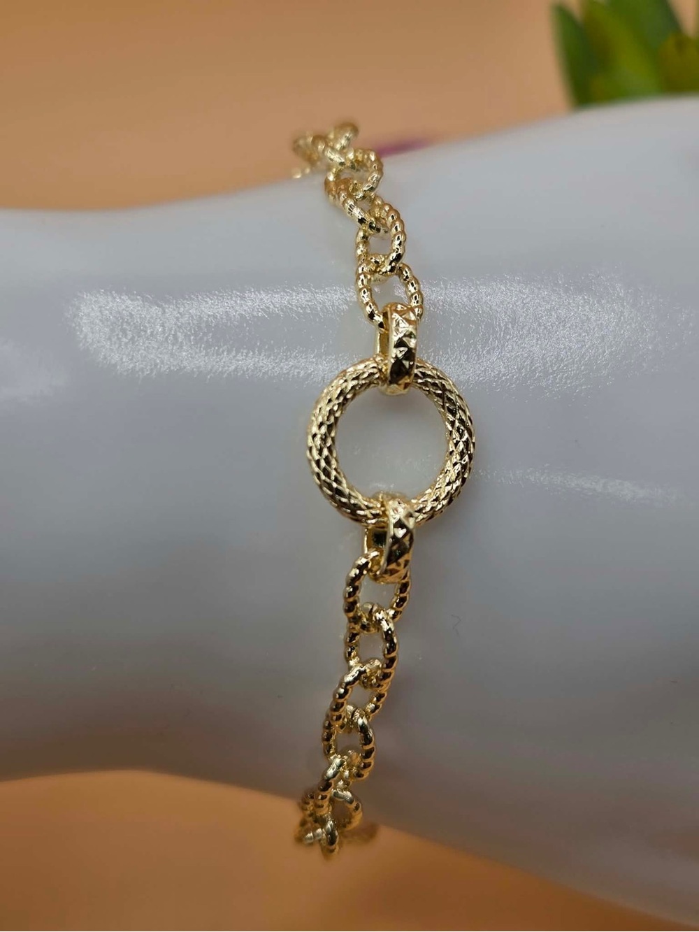 Gold Plated Rope-Link Circle Bracelet - Women Jewelry